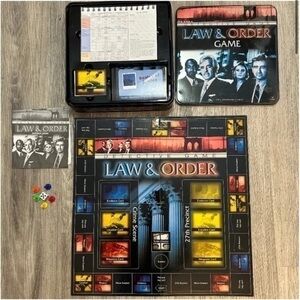 LAW & ORDER detective board game. 2-4 players. Ages 13+. Excellent condition.